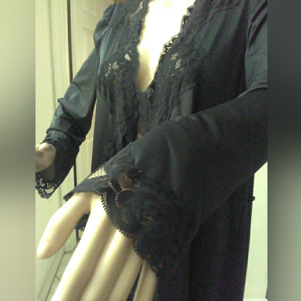 VINTAGE 1980s LORRAINE LINGERIE SET Luxurious Black Lace MAXI W/ ROBE PTP 15-19 - Picture 2 of 16
